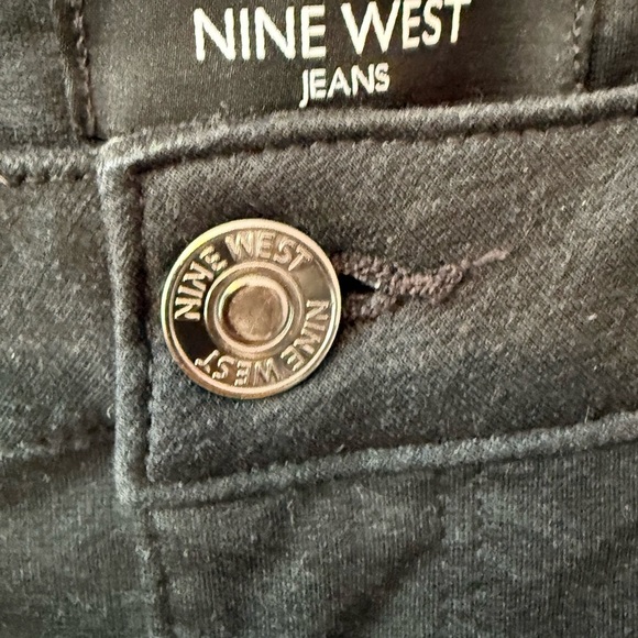 Nine West Jeans Lightweight Womens Sz 16 "Gramercy Skinny" Black Geo Patterned - Picture 5 of 7